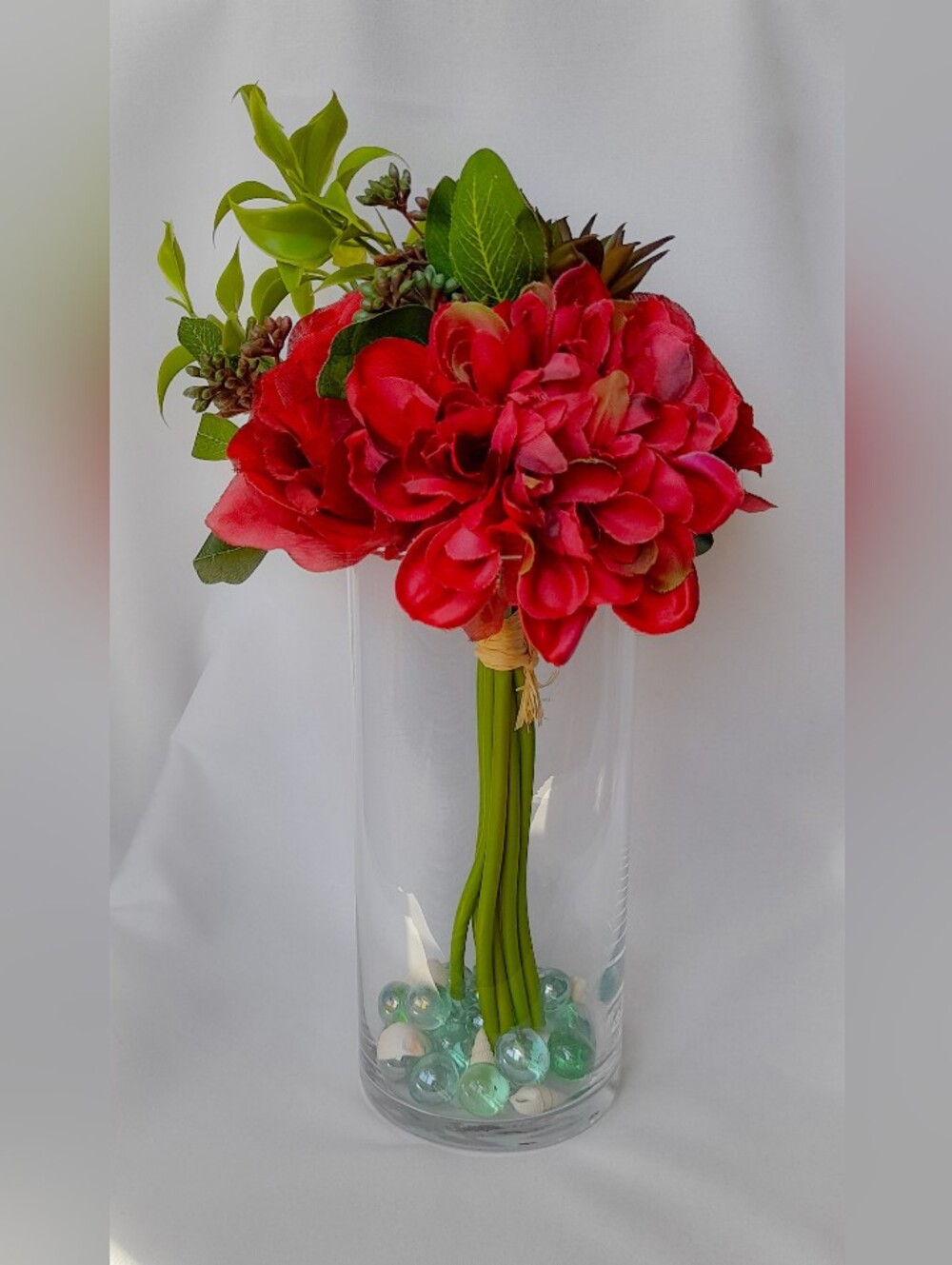🌺 Red Floral Vase Arrangement ✨ Faux Flower Bouquet Glass Vase Decor Set 💗